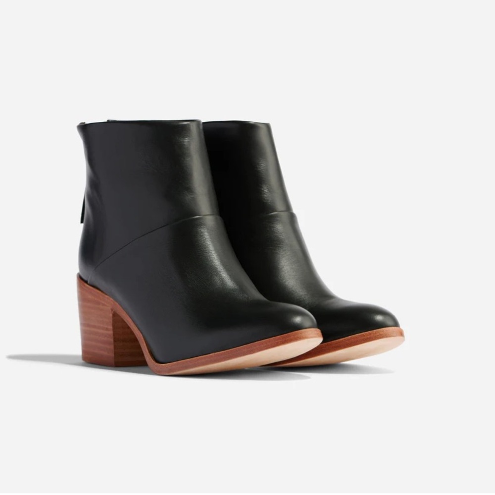 NWOT Nisolo Dari boots